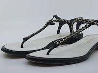 Paar sandalen, maat 37 1/2c chanel - afbeelding 5 van  12