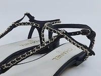 Paar sandalen, maat 37 1/2c chanel - afbeelding 6 van  12