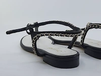 Paar sandalen, maat 37 1/2c chanel - afbeelding 9 van  12