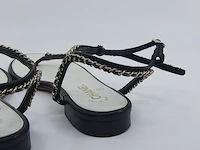 Paar sandalen, maat 37 1/2c chanel - afbeelding 10 van  12