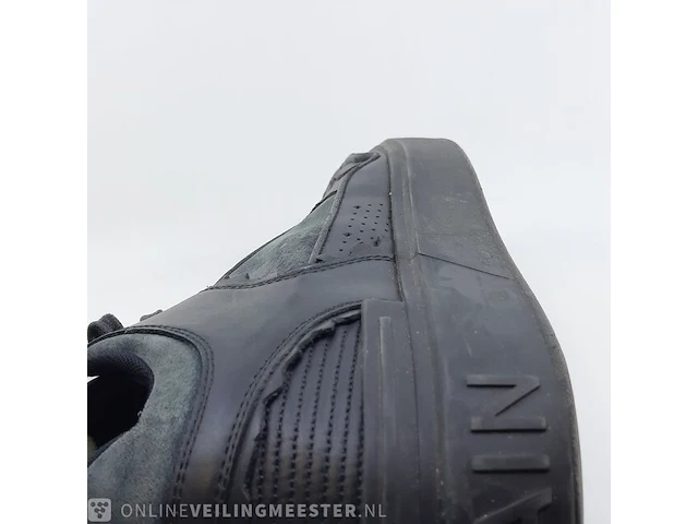 Paar schoenen balmain - afbeelding 8 van  9