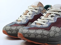 Paar schoenen gucci, gg rhython - afbeelding 4 van  10