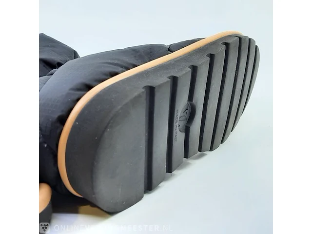 Paar schoenen louis vuitton, pillow comfort ankle boots - afbeelding 8 van  8