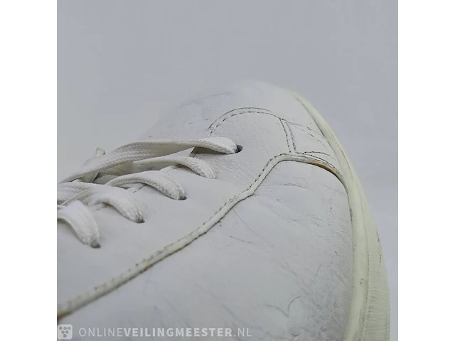 Paar schoenen, maat 10 louis vuitton, ms 1129 - afbeelding 9 van  10