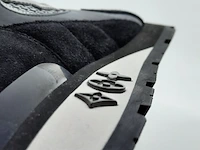 Paar schoenen, maat 11 louis vuitton - afbeelding 2 van  11