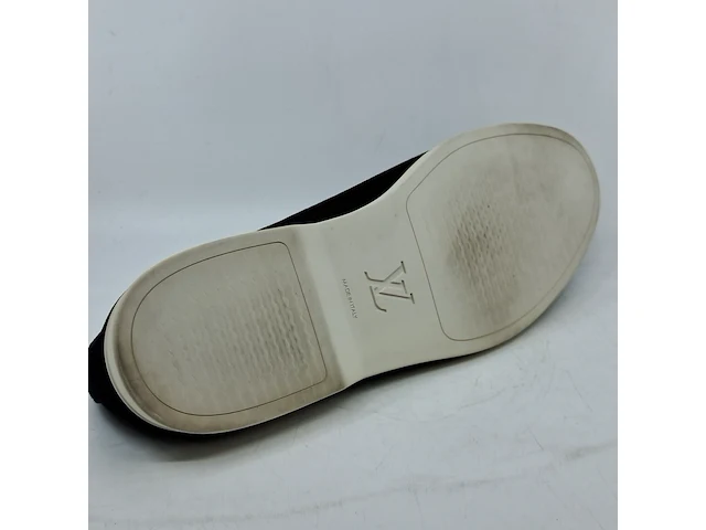 Paar schoenen, maat 11, louis vuitton - afbeelding 8 van  9