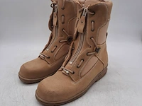 Paar schoenen, maat 11 - afbeelding 1 van  7