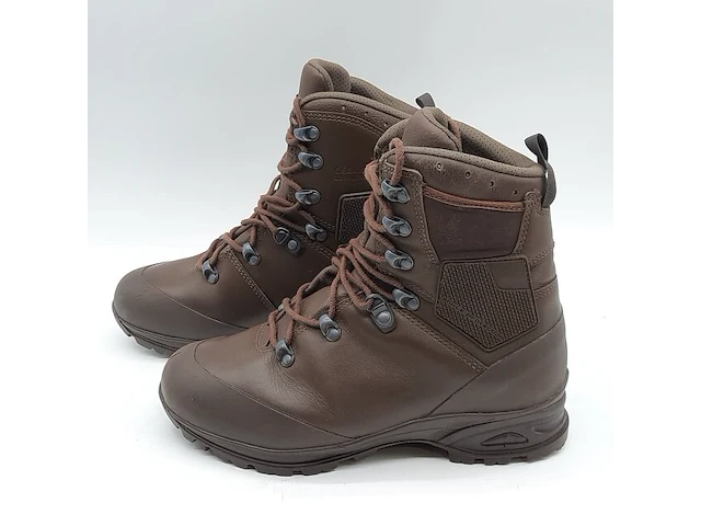 Paar schoenen, maat 250s haix, mondo - afbeelding 4 van  7