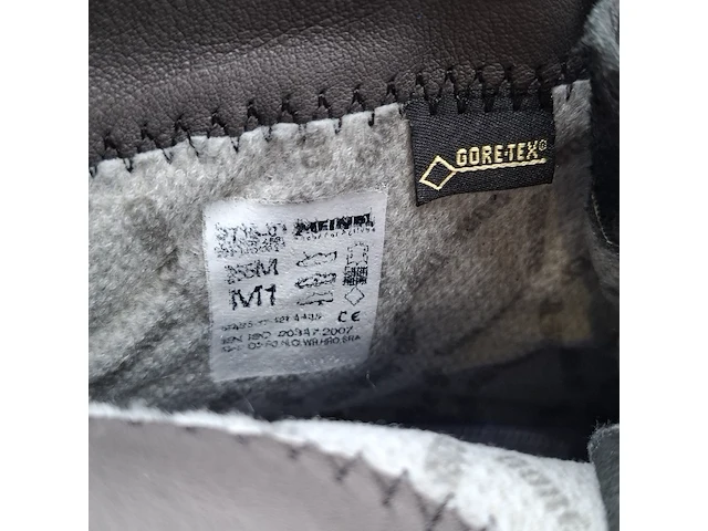 Paar schoenen, maat 255m, meindl, 3715-10 - afbeelding 8 van  8