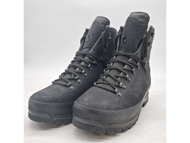 Paar schoenen, maat 275b, meindl, 3716-01 - afbeelding 1 van  11
