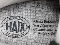 Paar schoenen, maat 275m - afbeelding 7 van  8