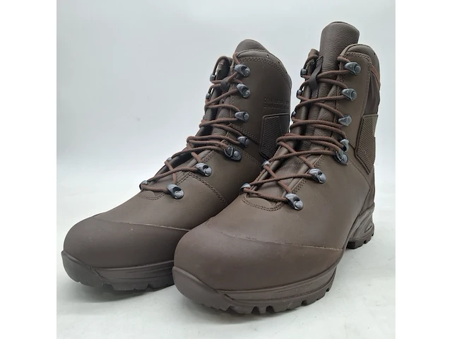 Paar schoenen, maat 290b, haix, mondo - afbeelding 1 van  11