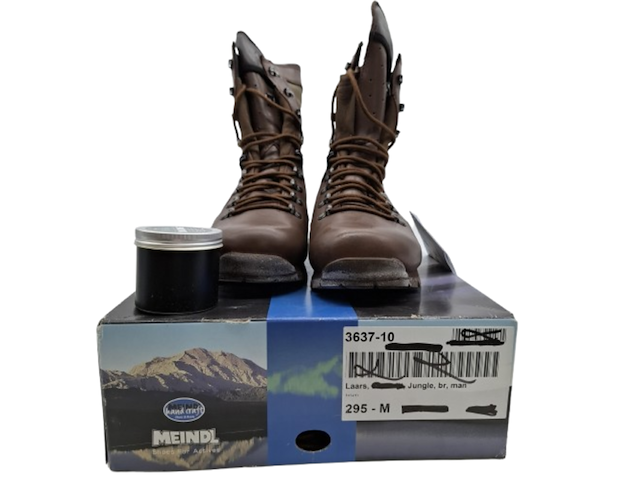 Paar schoenen, maat 295m, meindl, 3637-10 - afbeelding 1 van  9