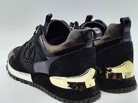 Paar schoenen, maat 35 1/2 louis vuitton - afbeelding 7 van  10
