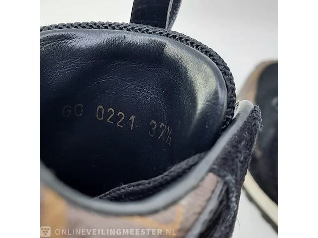 Paar schoenen, maat 37 1/2 louis vuitton - afbeelding 11 van  11