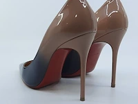 Paar schoenen, maat 37 christian louboutin, decollete 554 100 patent degrade - afbeelding 5 van  8