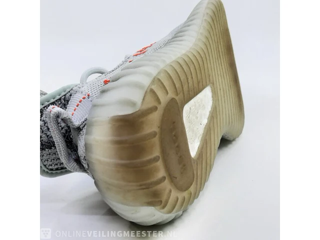 Paar schoenen, maat 38 2/3 adidas, yeezy 350 - afbeelding 10 van  10