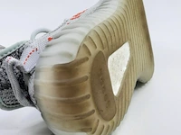 Paar schoenen, maat 38 2/3 adidas, yeezy 350 - afbeelding 10 van  10