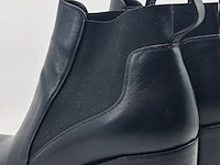 Paar schoenen maat 38, christian louboutin - afbeelding 7 van  10