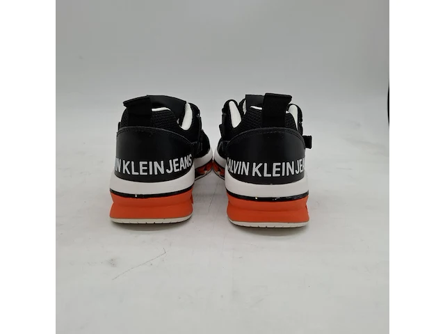 Paar schoenen, maat 39, calvin klein - afbeelding 7 van  8
