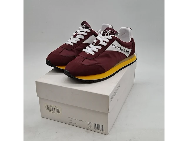 Paar schoenen, maat 39, calvin klein - afbeelding 1 van  9