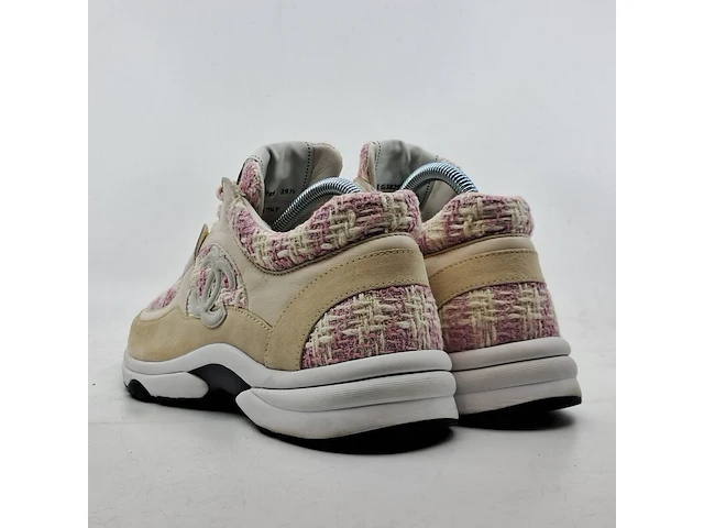 Paar schoenen, maat 39,5, chanel - afbeelding 3 van  7