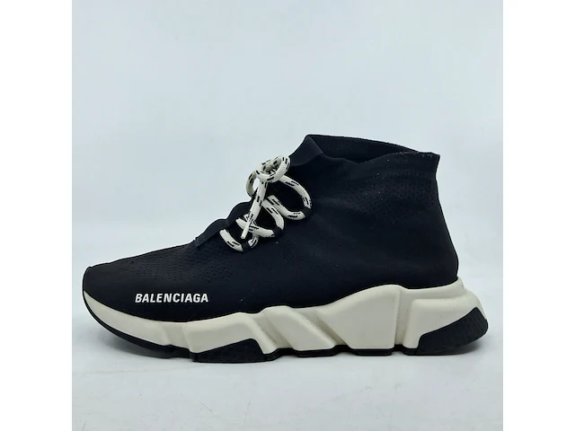Paar schoenen, maat 40, balenciaga - afbeelding 5 van  6