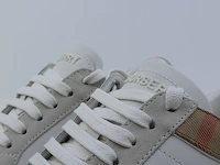 Paar schoenen, maat 40 burberry, new reed low check - afbeelding 6 van  11
