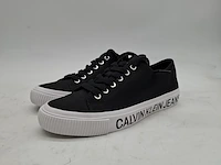 Paar schoenen, maat 40, calvin klein - afbeelding 2 van  8