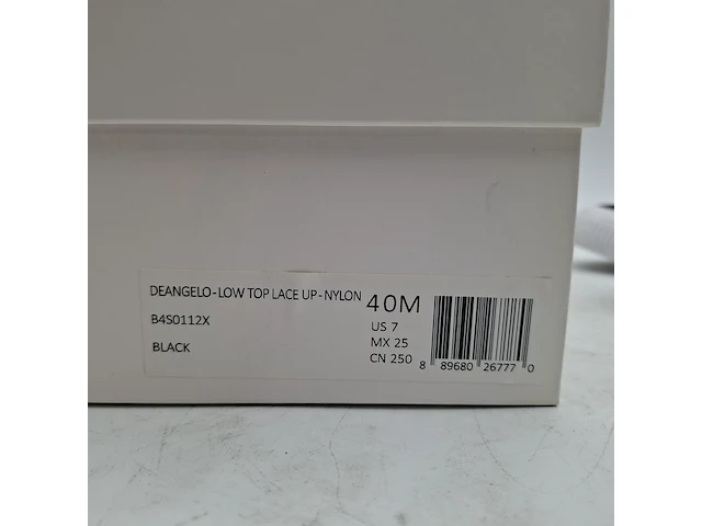 Paar schoenen, maat 40, calvin klein - afbeelding 8 van  8