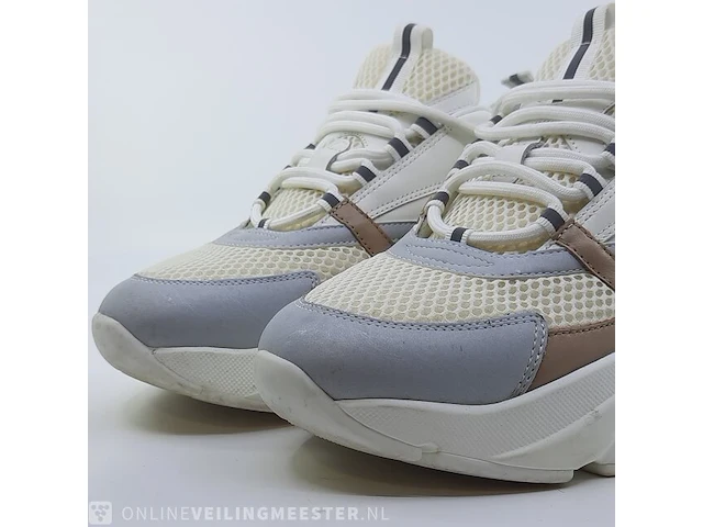 Paar schoenen, maat 40 dior, 20hls - afbeelding 2 van  9