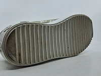 Paar schoenen, maat 40, louis vuitton - afbeelding 2 van  10