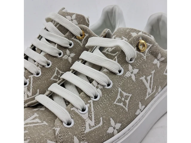 Paar schoenen, maat 40, louis vuitton - afbeelding 4 van  10