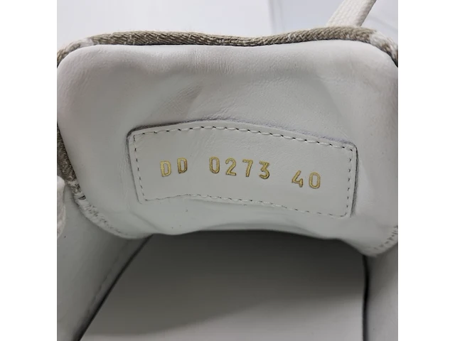 Paar schoenen, maat 40, louis vuitton - afbeelding 10 van  10