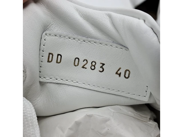 Paar schoenen, maat 40, louis vuitton - afbeelding 2 van  10