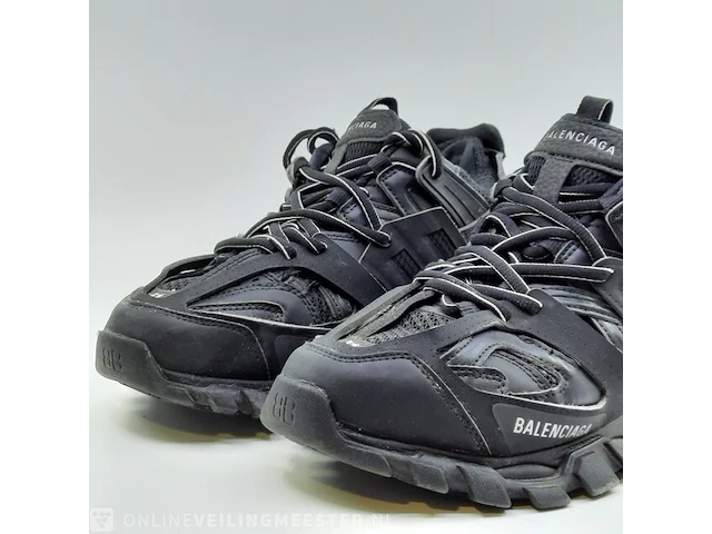 Paar schoenen, maat 41 balenciaga, track sneakers - afbeelding 3 van  10