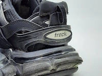 Paar schoenen, maat 41 balenciaga, track sneakers - afbeelding 9 van  10