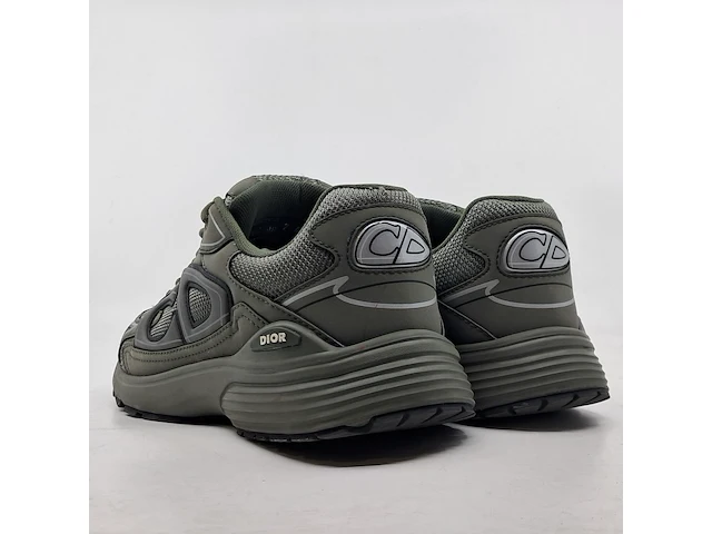 Paar schoenen, maat 41, christian dior, b30 microfiber mesh, kaki - afbeelding 3 van  8