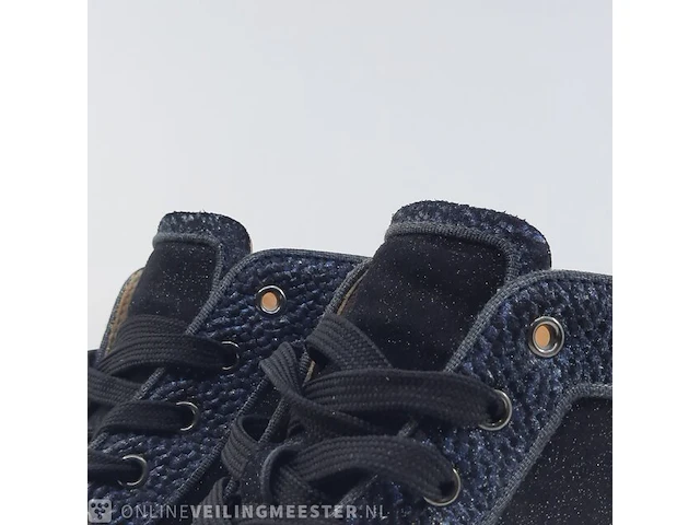 Paar schoenen, maat 42 1/2 christian louboutin, hightop - afbeelding 5 van  10