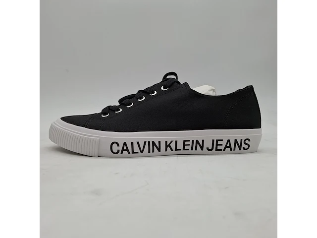 Paar schoenen, maat 42, calvin klein - afbeelding 3 van  8