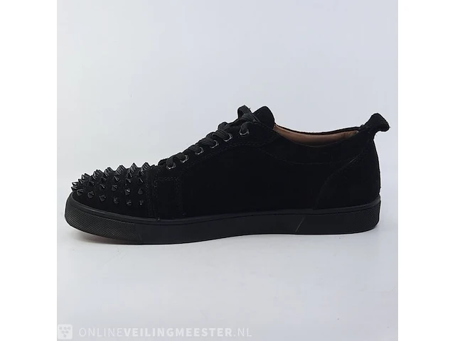 Paar schoenen, maat 42 louboutin, low top sneaker - afbeelding 5 van  9