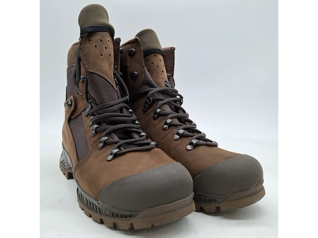 Paar schoenen, maat 42, meindl, 3544-10 - afbeelding 2 van  9