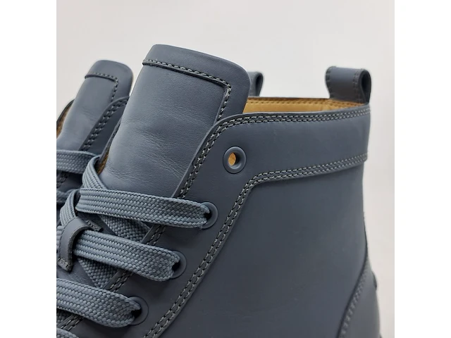 Paar schoenen maat 42,5, christian louboutin, lou spike - afbeelding 10 van  12