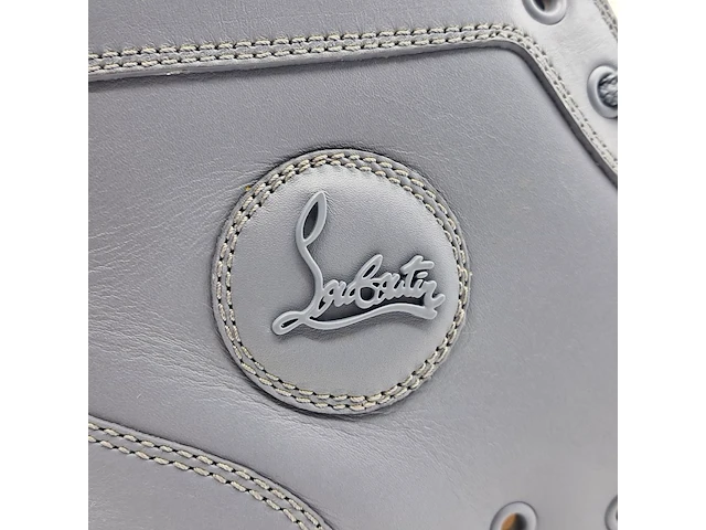 Paar schoenen maat 42,5, christian louboutin, lou spike - afbeelding 12 van  12