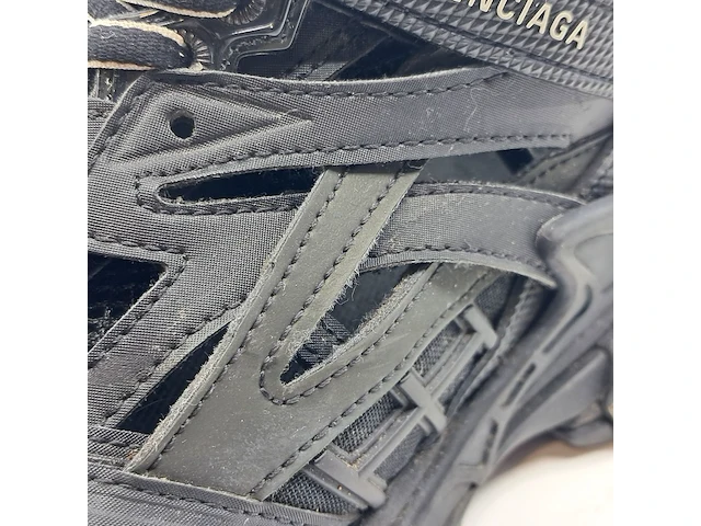 Paar schoenen maat 43, balenciaga - afbeelding 14 van  15
