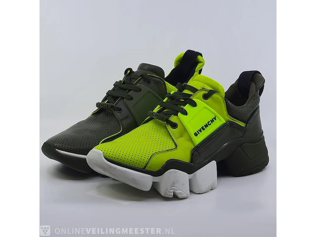 Paar schoenen, maat 43 givenchy, fr 0139 - afbeelding 1 van  11