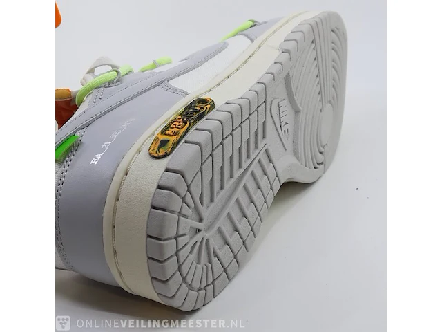 Paar schoenen, maat 43 nike, off white dunk low - afbeelding 3 van  12