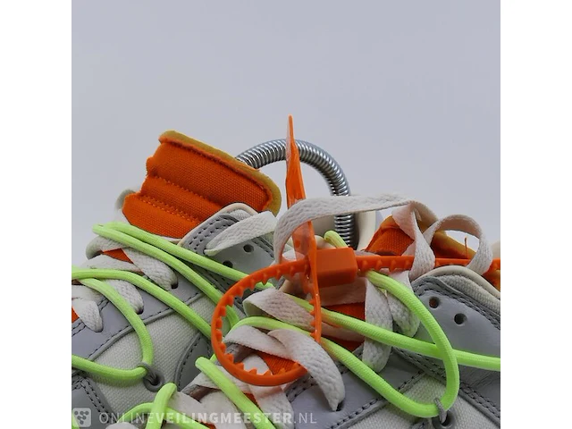 Paar schoenen, maat 43 nike, off white dunk low - afbeelding 8 van  12