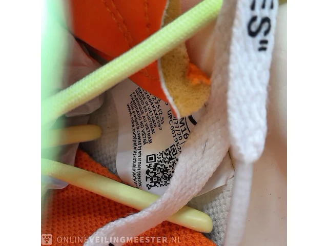 Paar schoenen, maat 43 nike, off white dunk low - afbeelding 12 van  12