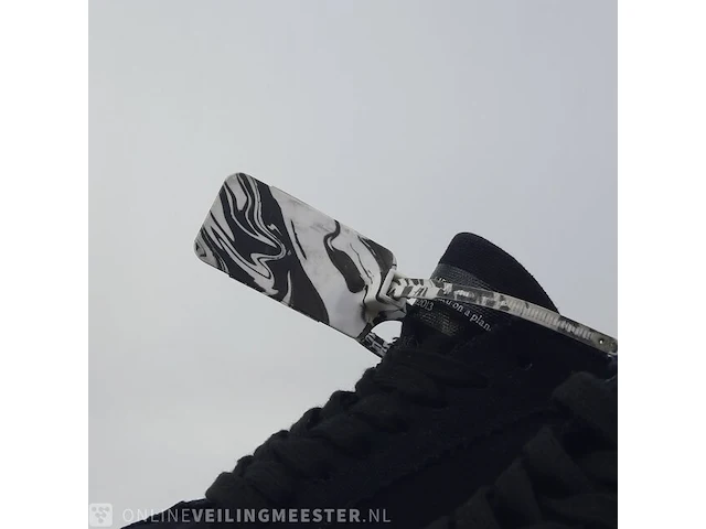 Paar schoenen, maat 43 off-white, virgil abloh 2013 - afbeelding 9 van  13